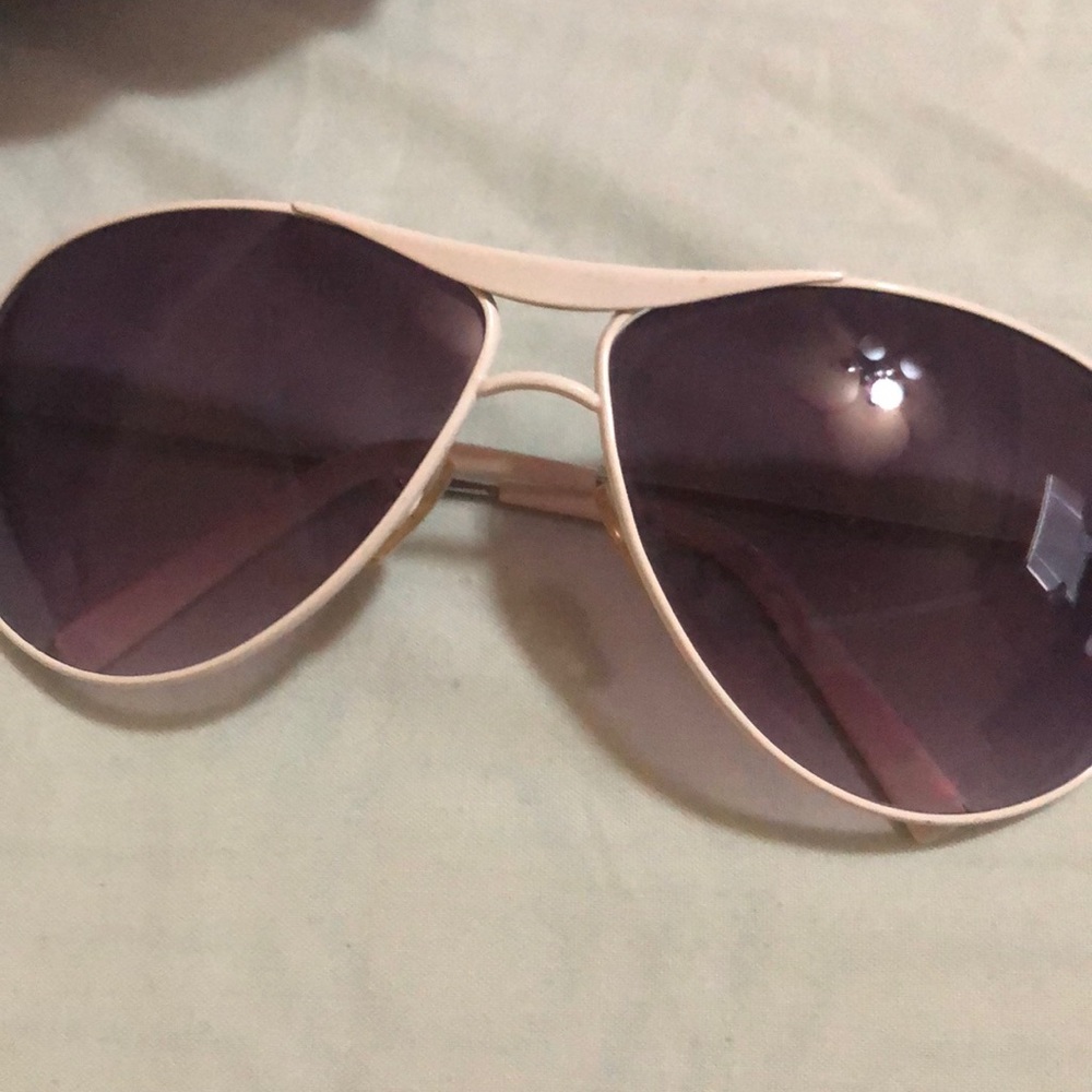 AQS SUNGLASSES